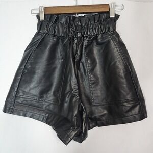 Faux Leather Paperbag Shorts Black‎ High Waist Minimalist Streetwear Chic